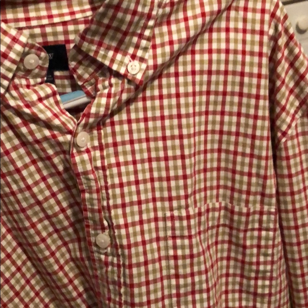 Button down - Picture 2 of 4